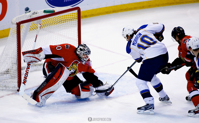 OTTAWA, CANADA - December 16:Ottawa Senators Goalie Robin Lehner (40) [7577] with a save on St. Louis Blues Left Wing Brenden Morrow (10) [1108] during a game between the Blues and Senators at Canadian Tire Centre on December 16, 2013 in Ottawa, Ontario, Canada. ***** Editorial Use Only *****Jay Kopinski-Icon/SMI