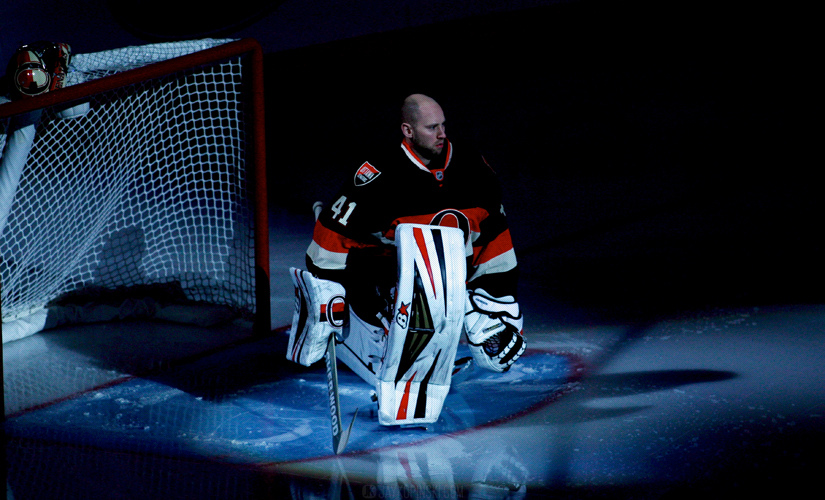 OTTAWA, CANADA - December 30: Ottawa Senators Goalie Craig Anderson (41) [2293] stretches before a game between the Capitals and Senators at Canadian Tire Centre on December 30, 2013 in Ottawa, Ontario, Canada. ***** Editorial Use Only *****Jay Kopinski - Icon/SMI